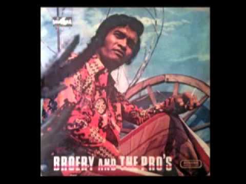 Putar We Got to Live Together - Broery Marantika