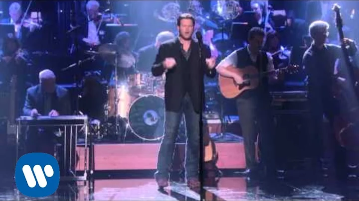 Blake Shelton's Not-So-Family Christmas - Let It S...