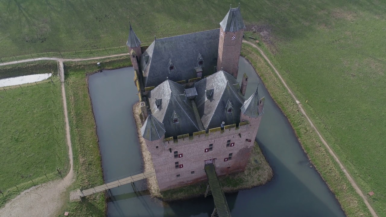 Doornenburg - Kasteel Den Doornenburg