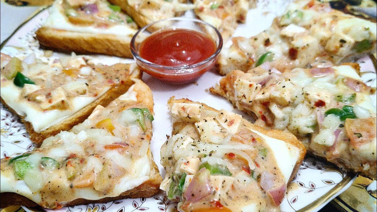 ✨🍕 Crispy Bread Pizza for Iftar | Quick & Easy Ramzan Recipe