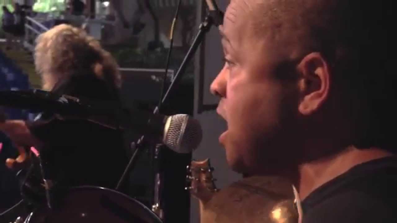 Moderate Pain - Drift Away