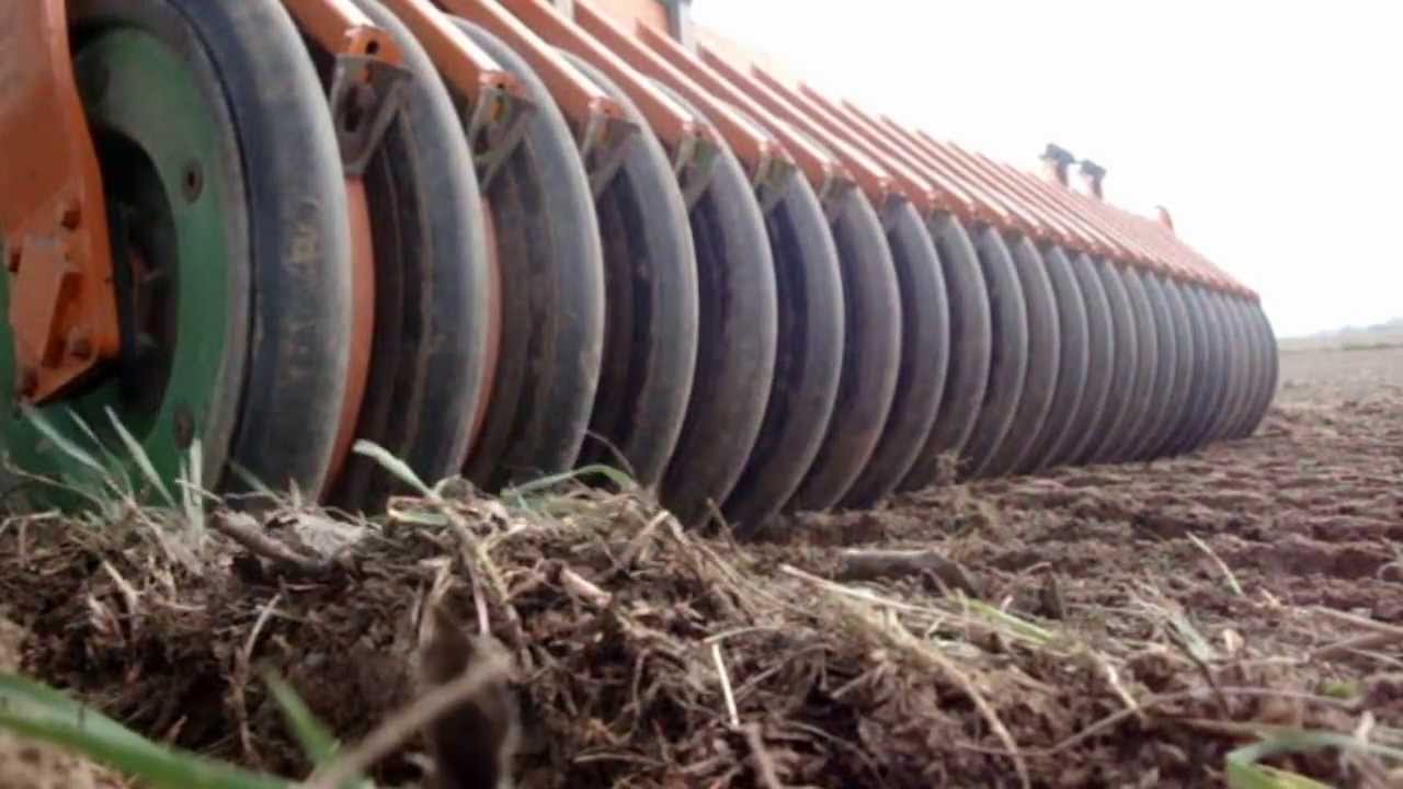 Amazone Catros 3001 Massey Ferguson 3085