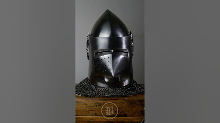 ¿Sabías por qué el bacinete tiene esta forma? #armadura #historia #history #helmet #armor #medieval