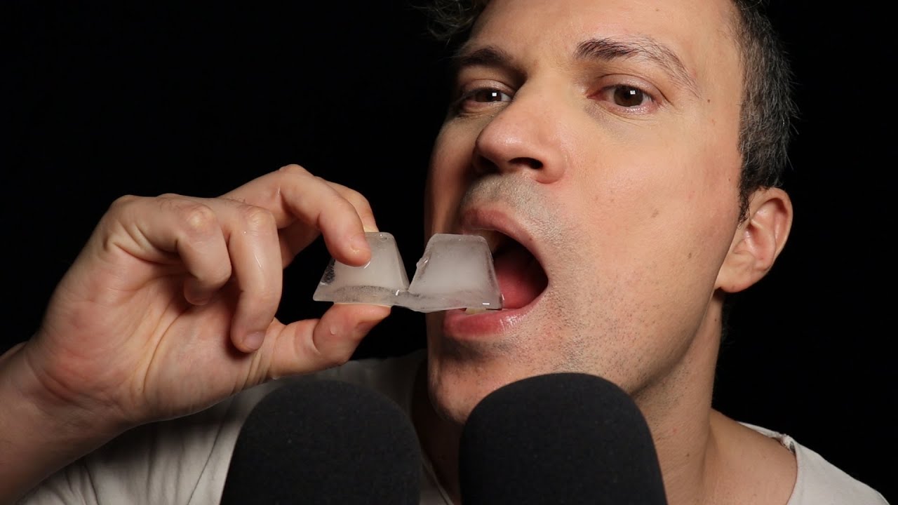 ASMR eating ice sounds - Asmr Portugal!