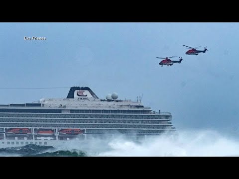 Cruise liner 9 ball storm in distress.