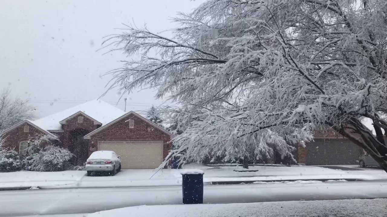 This is what the Oklahoma winter storm looks like: - YouTube