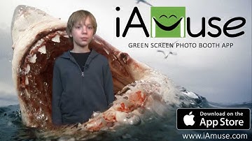 Overview: iAmuse Greenscreen Photobooth app