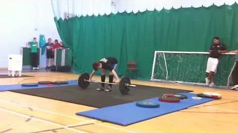 Amy Foy weight lifting
