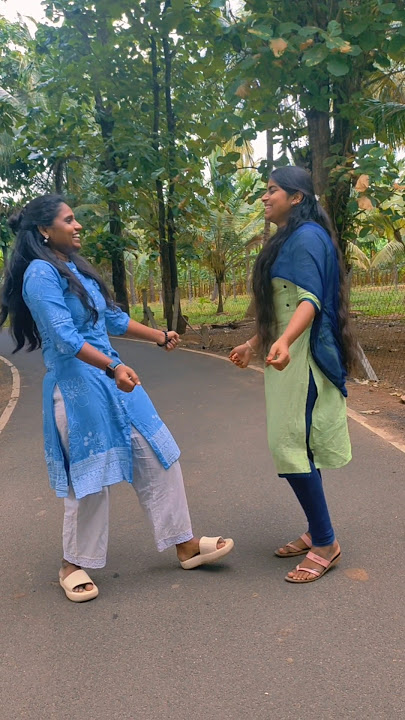 Waka Waka reels with sister.......#wakawaka #shakira #trending #Dance #jana #janama