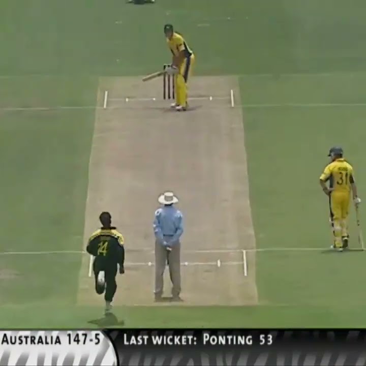 Shoaib Akhtar Fastest Bouncer Vs Andrew Symonds - 150 KPH