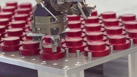 Hoe kan je een draaimachine met de robot beladen vanaf een pallet?