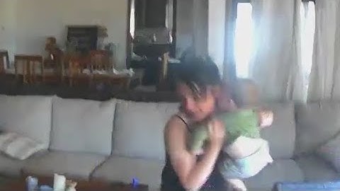 Video shows mother pick up her baby and run during San Diego County earthquake