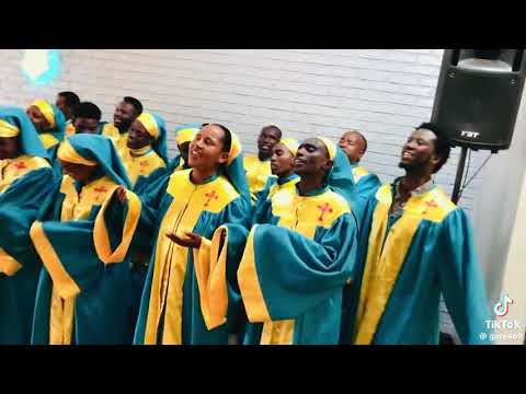 Faarfatootta W W Makkanne Yesuusii Mishiin Maalii Jedhaare Waan Birra Ittiin Eebbifama