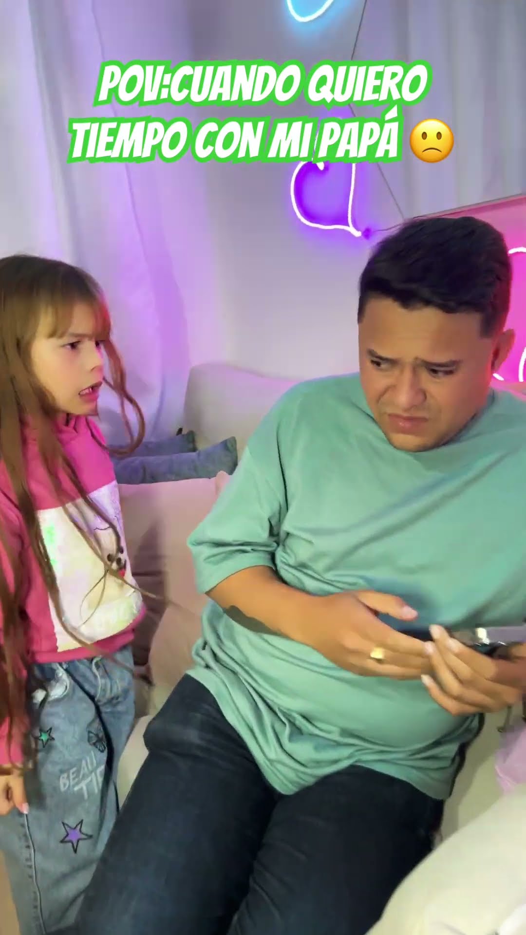 Cuando quiero tiempo con mi papá ?#humor #cosasdefamilia #humorfamiliar #shortviral