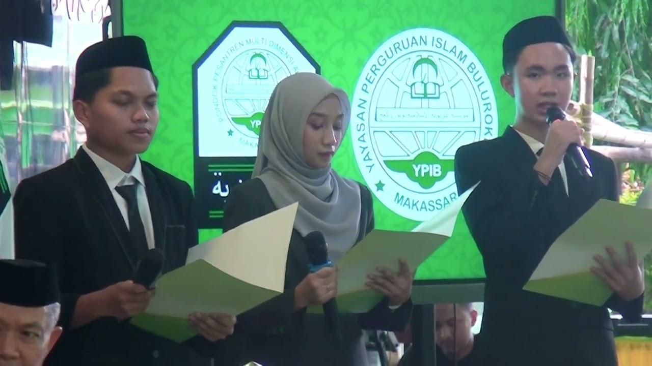 WISUDA SANTRI XIV DAN MILAD PONDOK PESANTREN MULTIDIMENSI AL-FAKHRIYAH XIX