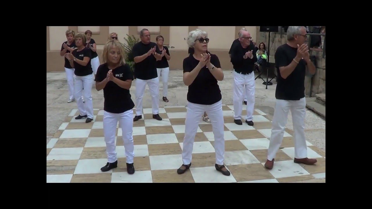 Baile en linea. Danza gitana