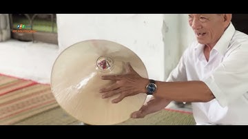 Sinh viên Thiết kế đồ họa Quy Nhơn trải nghiệm một ngày tại làng nón Ngựa