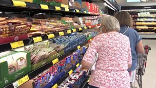Aldi brings high quality, lower prices to grocery market in Foley