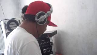 DJ DD NO ESTÚDIO DA RADIO SHALOM WEB screenshot 3