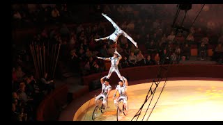 Bicycle act - China Acrobatic Troupe - GOLDEN prize at 15. Budapest Circus Festival