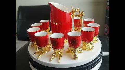 Bộ ly rượu 12 con giáp màu đó bản có đế tặng kèm vali da vân cá sấu