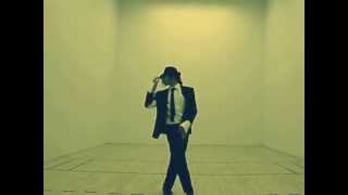 Me learning to dance to Dangerous