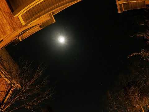 Total lunar eclipse timelapse January 20, 2019