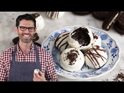 EASY and Delicious Oreo Balls