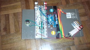Carrinho com arduino e sensores ultra sons