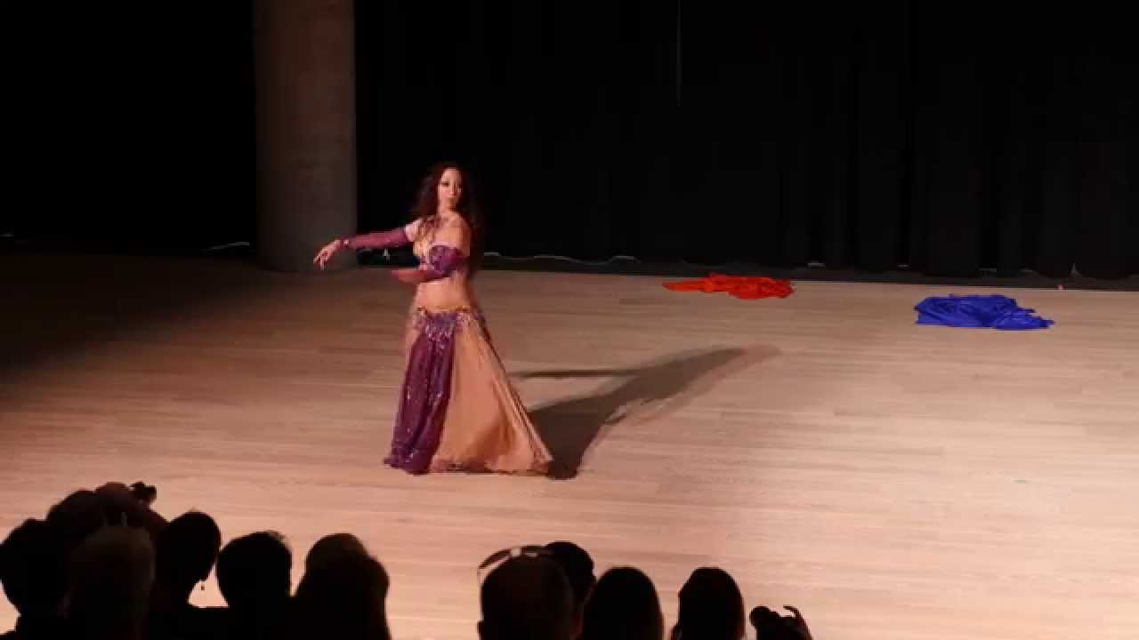 Laura Selenzi performs "Ana Fil Houb", 2015