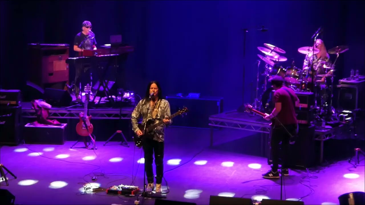 Who Will Stop The Rain?/ Military Man ' Live ' ASIA FT JOHN PAYNE Shepherds Bush 16th November 2025.