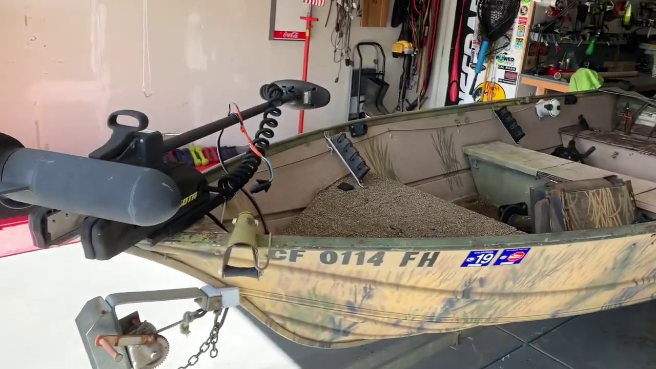 Aluminum Boat Makeover. EP1 YouTube