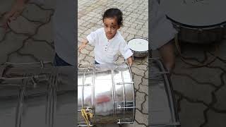 Little drummer