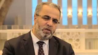 Dikenli Yolda Yürümek Gibi