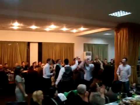 ქორწილში თაიგულის დაჭერა