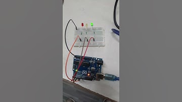 Simple Traffic light using Arduino Uno