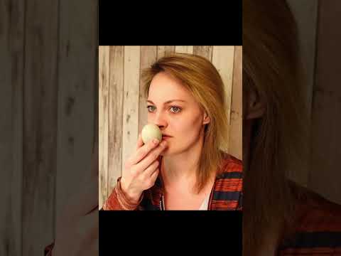 Tausendjährige Eier 🤮 #tausendjährigeeier #foodchallenge #reaction #test #delikatesse.