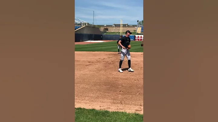 Infielders Elmore, Bradley, Clement, Freeman - Fie...