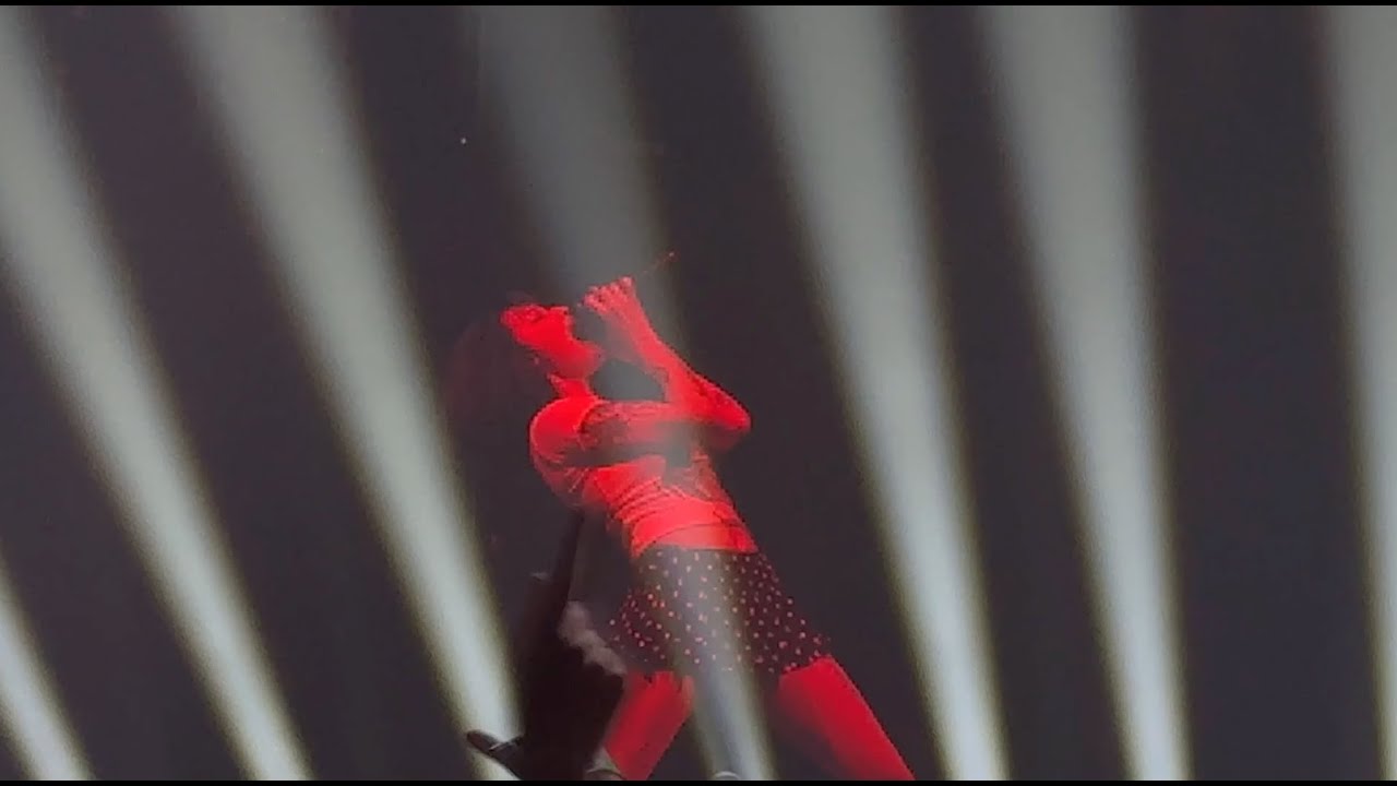 Halsey – Experiment On Me (Live at Minneapolis, Nov 6, 2025) Back To Badlands Tour Halsey – Experiment On Me (Live at Minneapolis, Nov 6, 2025) Back To Badlands Tour