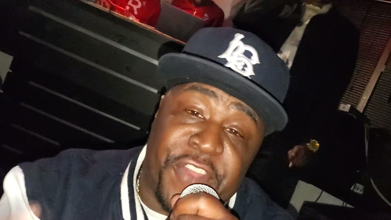 Regardez Nomadic bday Party at Infinity Lounge ATL W/ performance by #GMB sur YouTube Regardez Nomadic bday Party at Infinity Lounge ATL W/ performance by #GMB sur YouTube