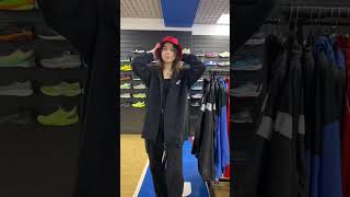 Когда в магазин пришёл любитель чёрного!