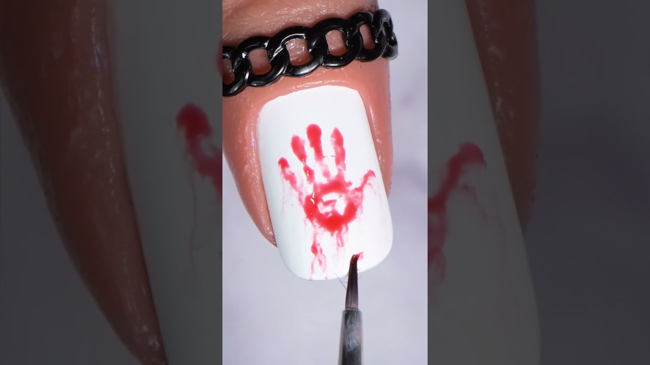 Scary Halloween Nail Design 💅🩸 