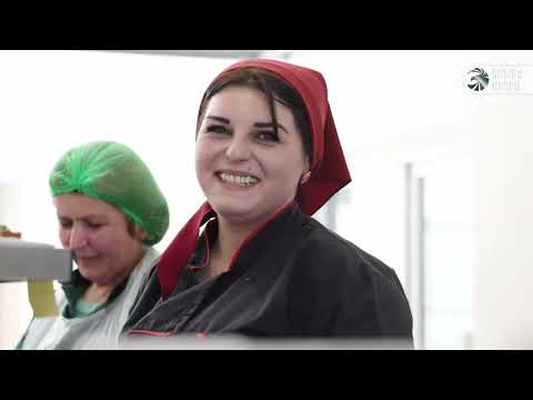 Հուզիչ հանդիպում. ինչպես 2 զինվորի մայրը զորամասում որպես խոհարար ներկայացավ. տղաներն անակնկալի եկան