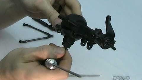 Axial Honcho SCX10 PART 4 Assembling the suspension links and Transmission Housing Stages 14 20.mpg