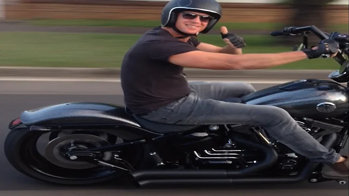 Harley Davidson Breakout FXSB Ride Ape Hanger