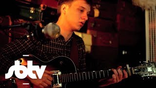 Video thumbnail of "George Ezra | "Budapest" - (Acoustic) A64 [S8.EP39]: SBTV"