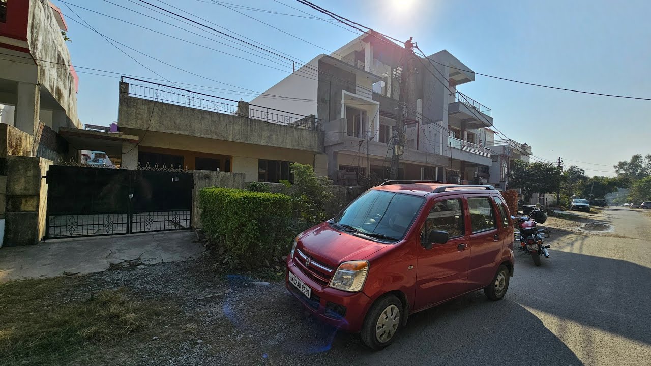Indira Nagar Dehradun per 200 Gaj plot for sale || 60 Feet Road