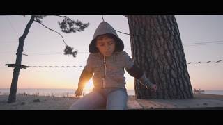 Video thumbnail of "KAMIL " Mama "  Clip Officiel"