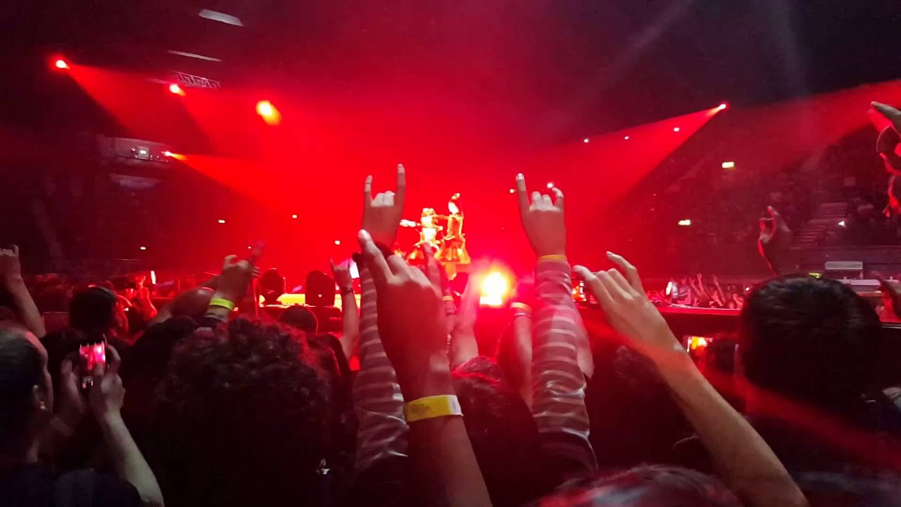 Babymetal Live At Wembley Arena April 2nd 2016 Youtube