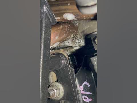 2003 mustang GT exhaust leak. - YouTube